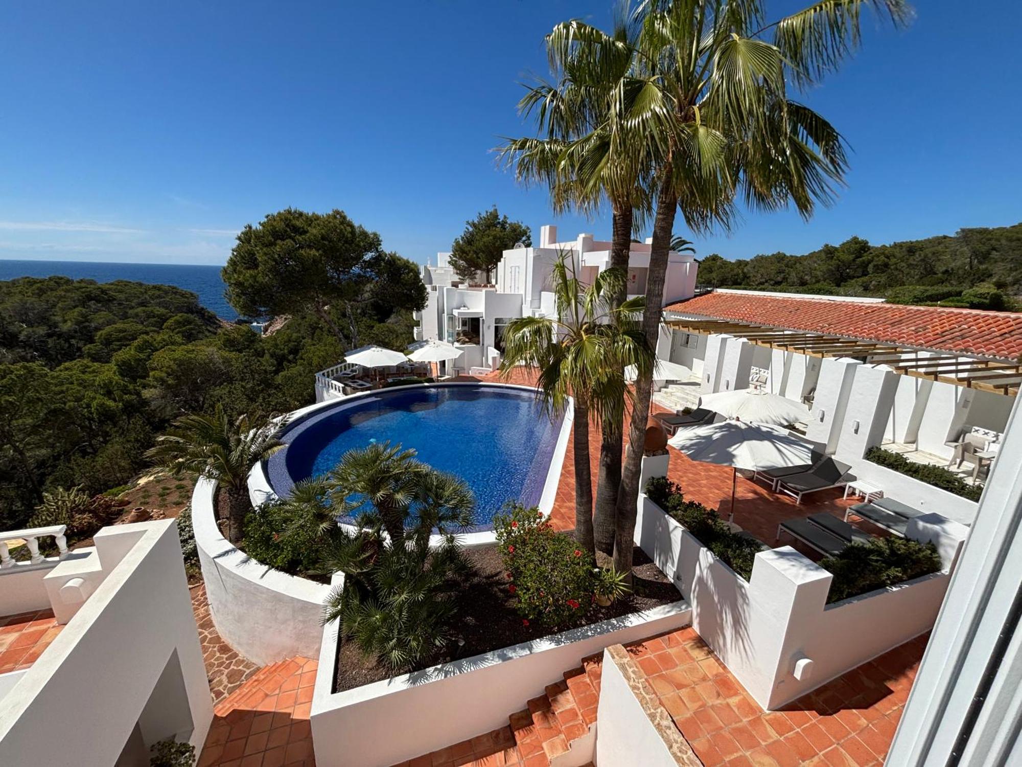 Hotel Village Cala Vadella  Bagian luar foto